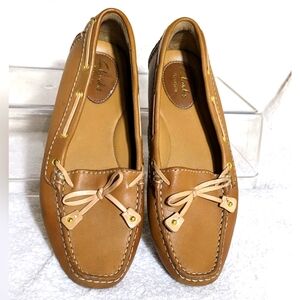 CLARKS Womens US 6.5M Artisan Driving Moccasins Mocs Brown Leather Loafers Flats
